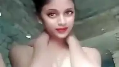 Hot Indian Village Girl Record Her Nude Video