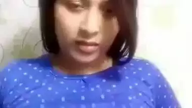 Hot Bangladeshi big boobs girl naked in bathroom video
