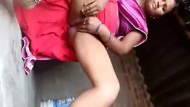 Village Bhabhi Vagina Video