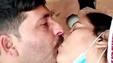 Paki aunty Romance With Neighbour Uncle