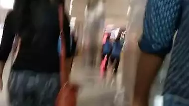 Desi hot teen ass in mall