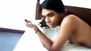 Hot Southindian Girl enjoyed(BJ & pussy licking)with her BF