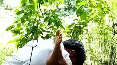 Bihari outdoor sex MMS video leaked online