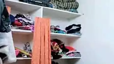 Swathi Naidu Changing Clothes