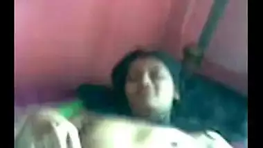 Sexy Indian college lover’s porn pic and vid