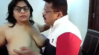 Famous naughty Indian couple cam porn video