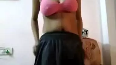Young hairy pussy girl showing