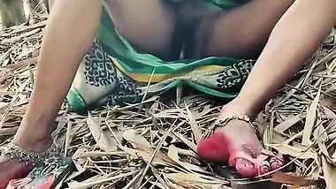 Indian Desi Village Bhabhi Outdoor Sex In Forest
