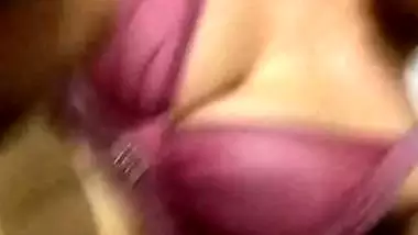 Punjabi mms porn of a girl showing her juicy boobs