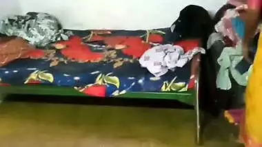 Tamil housewife secret sex with tenant viral MMS