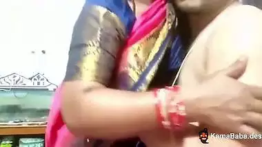 Horny Patna couple record their blue film on camera