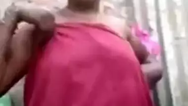 Tamil bhabhi Bathing Video