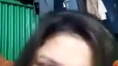 Beautiful Desi XXX girl’s full nude show on video call