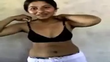 punjabi girl get nude and touch dick