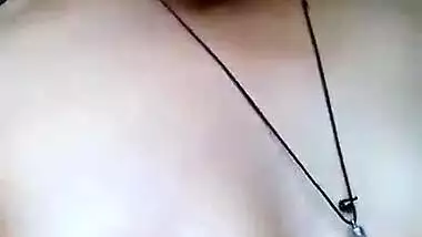 Nude Indian Girl Calling Lover For Sex