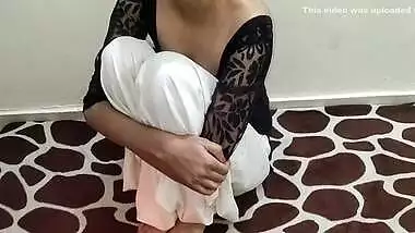 Desi Bhooli Bhali School Girl Ko Jamke Choda-indian Bengali-hindi Sex Clear Audio (roleplay) Saarabhabhi6 Hot