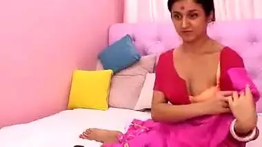 Indian shaved pussy exposed on cam during cam sex chat