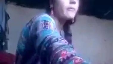 Beautiful Kashmiri bhabhi full nude video
