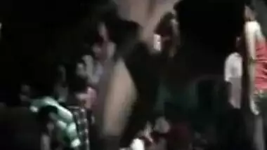 INDIAN DIRTY DANCING WITH BOOBS AND PUSSY FLASHED