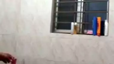 Punjabi sex MMS of naughty couple fucking in the bathroom