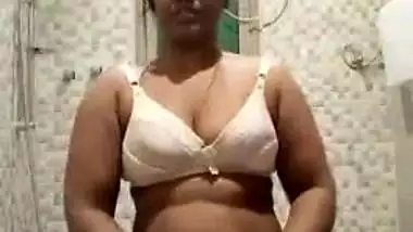 My Kerala Friend’s Nude Selfie 2
