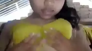 Erotic masturbation by horny Bangladeshi girl
