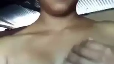 Dehati beauty showing her hairy pussy