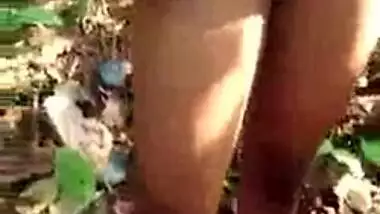 Dehati Sex Of Bhojpuri Chick In Jungle