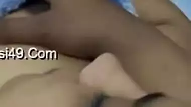 Guy records XXX video of his sleeping Desi wife and her nude tits