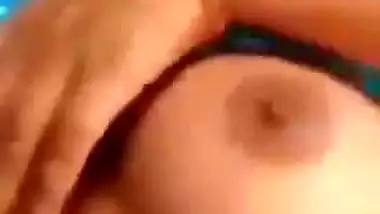 Indian nude girl from Hyderabad shows her big boobs