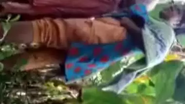 Bangladesi outdoor sex scandal MMS video