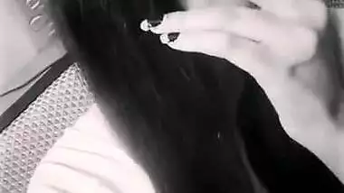 Sexy Desi Girl Showing Boob New Clip Update