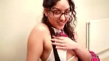Schoolgirl delivers cookies to neighbour but ends up fucking him and tasting his cum POV Indian