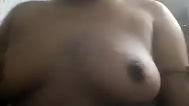 Desi Boudi Shows Her Boobs And Pussy