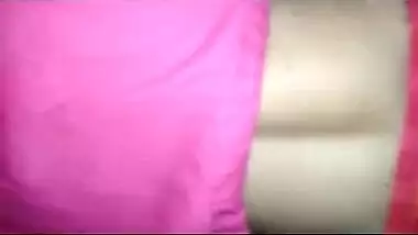 Hindi guy captures on cam how he fucks XXX pussy of Desi Bhabhi