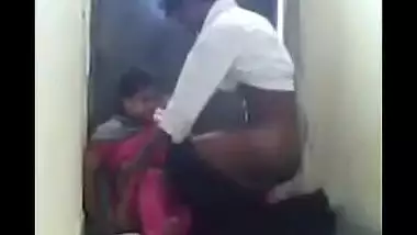 Desi village bhabhi quick fuck on the floor with neighbor’s son
