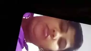 Bhabhi affair with lover exposed her boobs at desi49