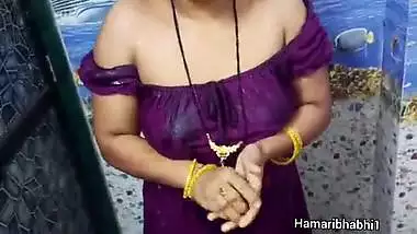 Hot Indian Desi Bhabhi bathing in sexy velvet gown.