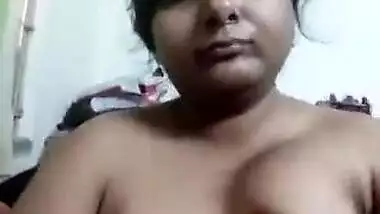 Indian teacher Debanjana solo boob pressing video