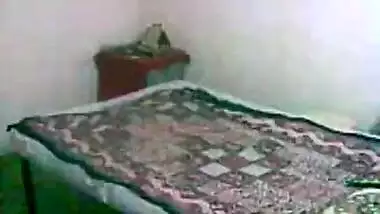 Long sex tape from horny Indian amateur couple.