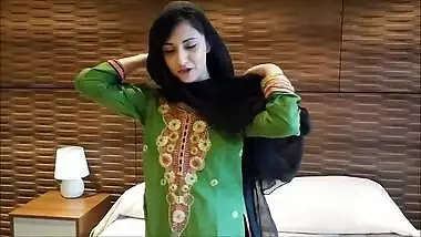 Anila in Green Shalwar kameez