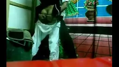 Indian sex videos of young village bhabhi