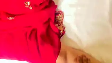 Indian Bhabhi’s Tight Pussy Gets Fucked Hard