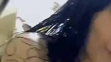 White ass Indian girl nude and wet viral show