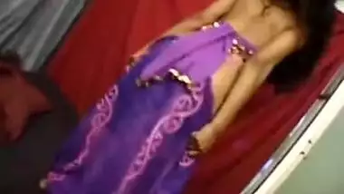 Indian Slut gets Pussy fucked and stretched