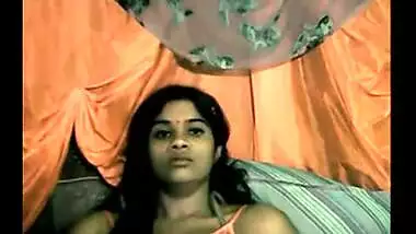 Hot Indian Babe on web cam