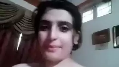 Beautiful Paki Wife New Selfie Clip