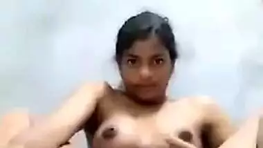 Horny Desi Girl Masturbating