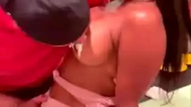 Desi latest mms XXX videos, Indian Sardarji tasting boobs of foreign girls