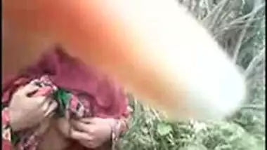 Indian muslim girl fucked outdoor